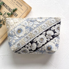 大人のためのインド刺繍ポーチ / BLUE（M）