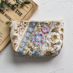 大人のためのインド刺繍ポーチ /  BLUE（S） 　